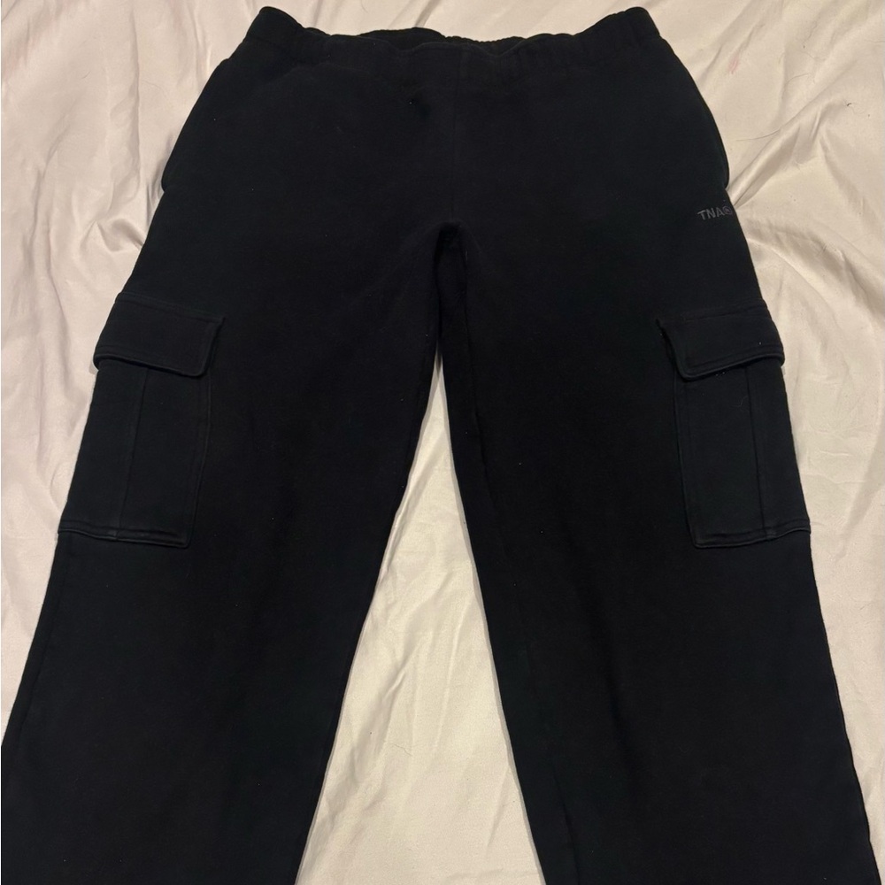 Aritzia TNA Black Cargo Sweatpants